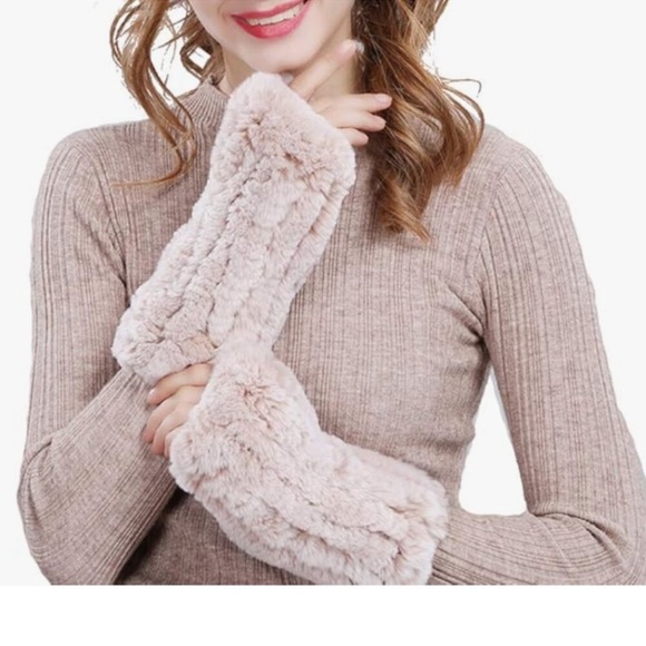 Women\'s Rabbit Fur Winter Mittens Knitted Fingerless Gloves Beige main image 1